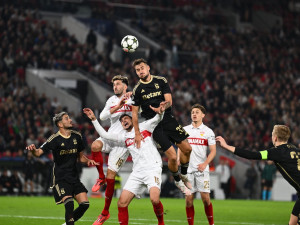 Fotbalisté Sparty remizovali v Lize mistrů ve Stuttgartu 1:1, bod zařídil Kairinen