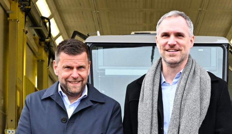 Hřib žádá rezignaci ředitele dopravního podniku Petra Witowského