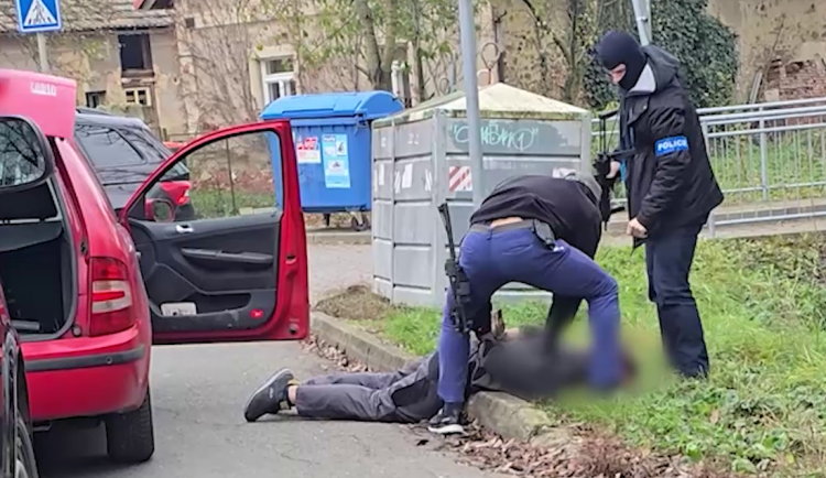 Vraha policie dopadla ve Středočeském kraji.