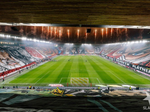 Měsíce příprav, dvacet tisíc pláštěnek, český rekord. Choreo slávistické Tribuny Sever se zapsalo do historie