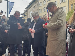 Na Národní třídě začíná program připomínající události sametové revoluce před 35 lety