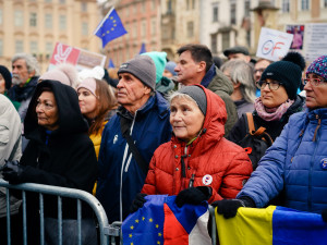 FOTOGALERIE: Podívejte se na atmosféru demonstrace Zůstaňme demokratickým srdcem Evropy Milionu chvilek