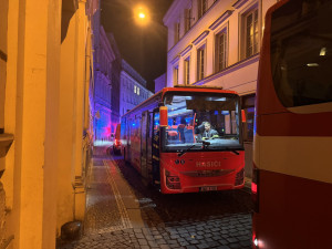 V centru Prahy uniká plyn, hasiči evakuovali stopadesát lidí ze šesti budov