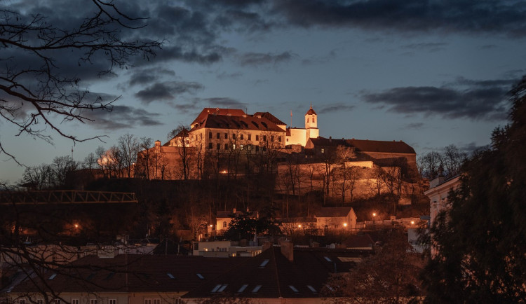 Výstava na Špilberku ukazuje stoletou tradici rozsvěcení vánočního stromu