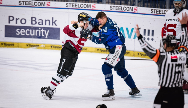 Trápící se Vítkovice porazily Spartu a ukončily sérii proher s Pražany