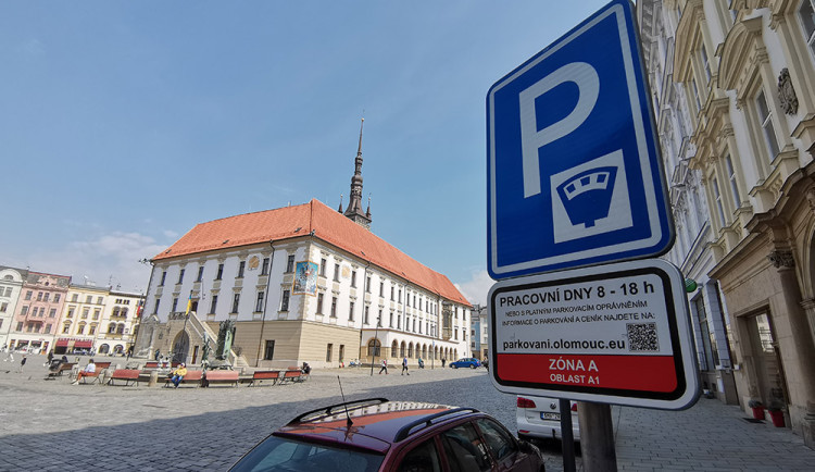 POLITICKÁ KORIDA: Jak vnímáte nový režim pro vjezd vozidel na Horní náměstí v Olomouci?