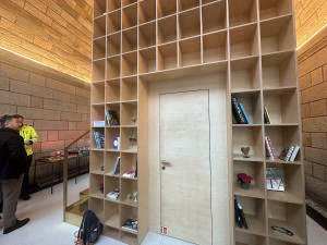 První zasklený oblouk Negrelliho viaduktu je v provozu, lidé si ho mohou zdarma pronajmout