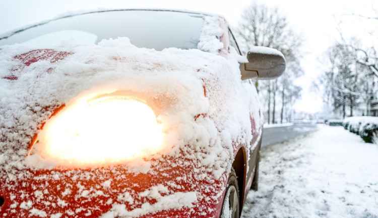 Olomoucký kraj čeká sněžení, varuje výstraha. Na Šumpersku a Zábřežsku může napadnout až 25 centimetrů