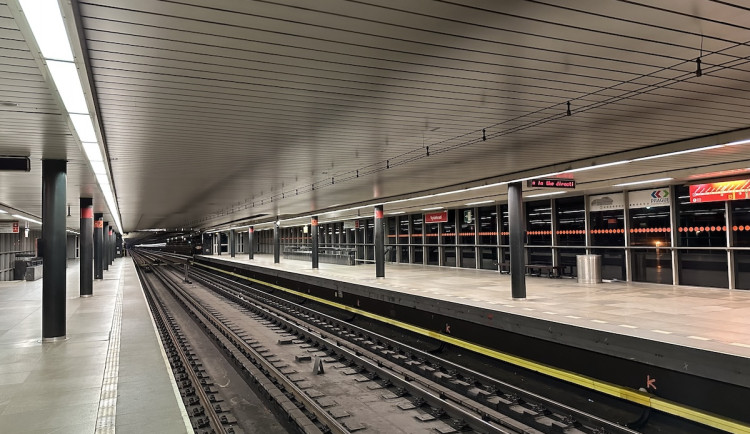 Dopravní podnik plánuje opravit i stanici metra Vyšehrad.