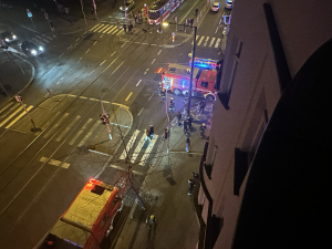 VIDEO: Ve Vršovicích hořela kuchyň restaurace, škoda je půl milionu