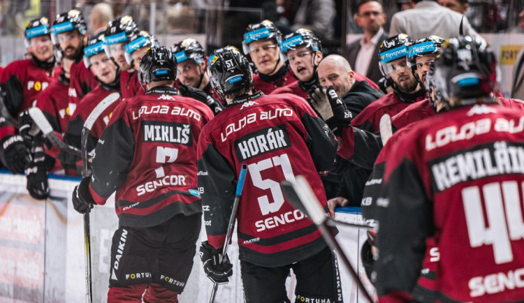 Sparta utnula sérii tří domácích porážek, přestřílela České Budějovice 7:5