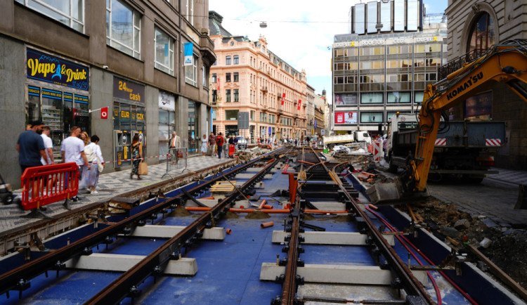 Dopravní podnik začne letos a příští rok stavět několik tramvajových tratí