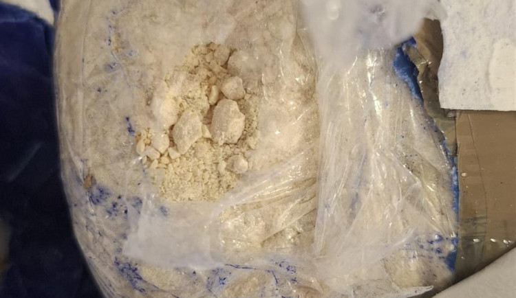 Drogy měli pašeráci v kufrech.