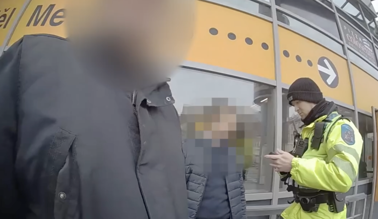 Konflikty řeší strážníci i na Andělu.