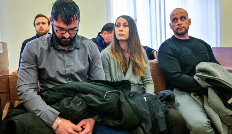 Policista Tomáš Strnad, policistka Martina Kolaříková a policista Tomáš Soukup