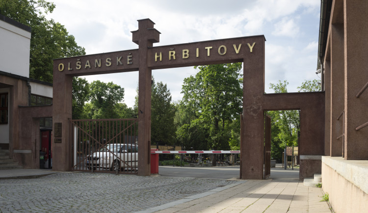 Olšanské hřbitovy