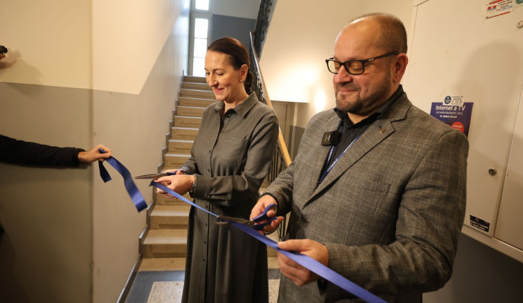 Alexandra Udženija a Roman Béla v prosinci 2024