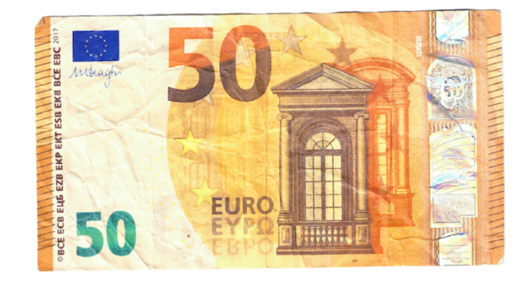 Muž platil ženě za sex falešnými bankovkami. Podvod odhalil její partner, když vyrazil s penězi do směnárny