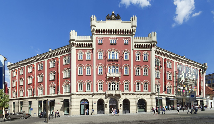 Policisté uzavřeli obchodní centrum Palladium kvůli výhrůžce bombou