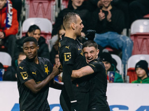 Slavia ovládla šlágr v Plzni a míří za titulem, Chorý zářil proti bývalému klubu