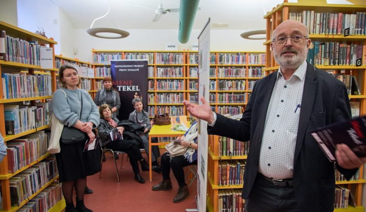 V Praze začíná festival proti totalitě Mene Tekel. V programu jsou výstavy, veřejná čtení i konference