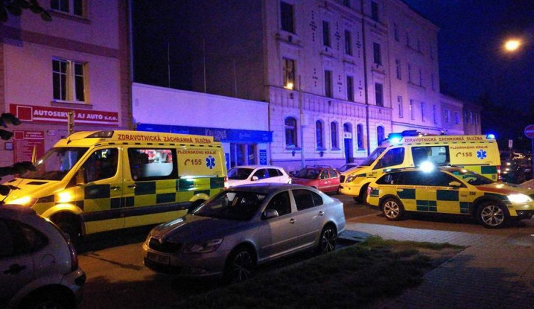 Pětičlenná rodina se doma nadýchala oxidu uhelnatého, důvodem byla závada na topení