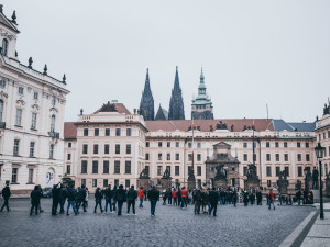 Pražský hrad otevírá o víkendu zahrady i obnovenou stezku do Jeleního příkopu