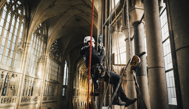 úklid katedrály svatého Víta