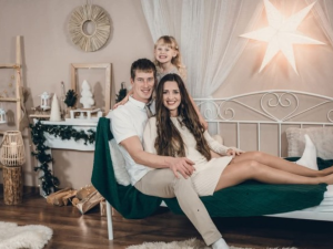 Patka pětileté dcery trpí nemocí, kterou v Česku neumíme léčit. Nyní shání peníze na cestu do Švýcarska