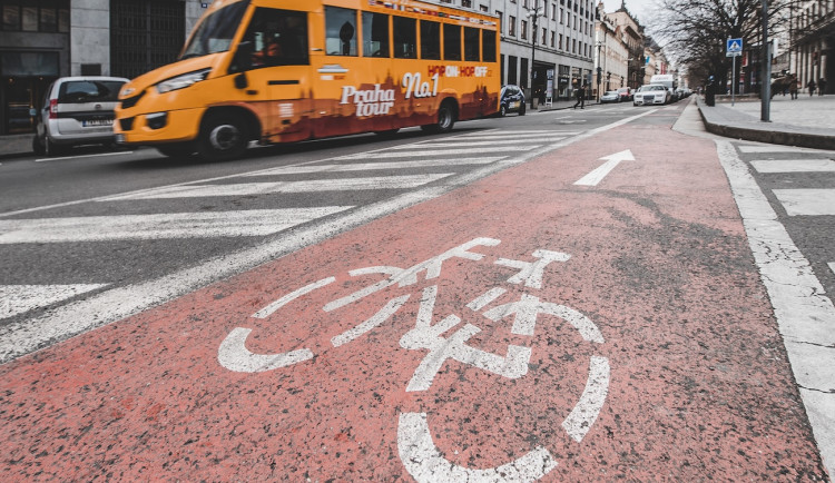 Za potyčku s řidičkou dostal cyklista podmínku. Žena poté zemřela, za to ale podle soudu nemohl