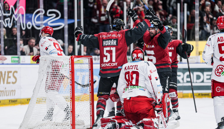 Sparta vyhrála i druhý čtvrtfinálový zápas s Třincem