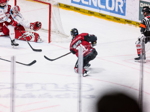 Sparta vyřadila Třinec ve čtvrtfinále, o jejím semifinálovém soupeři se teprve rozhodne