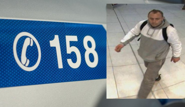Znáte muže na fotkách? Platil nákupy cizí kartou, s pomocí snímků z kamer kas ho hledá policie