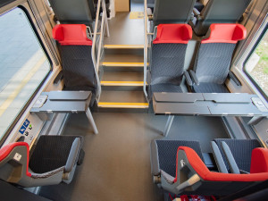 RegioJet nasadil nové vlaky na dvě pražské linky, později než bylo v plánu