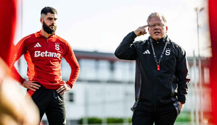 Z Friise čiší bezradnost. Pokud to Rosický nevidí, je to pro Spartu ještě horší