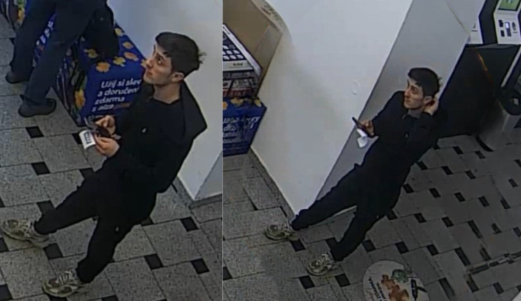 Podvodník si odnesl zboží za 54 000 Kč, které na falešném odkazu zaplatila jedna žena. Muže z fotky hledá policie