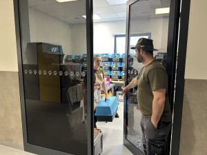 FOTOGALERIE: Jezírko pro vydry, voliéra pro veverky. Podívejte se, jak to vypadá v nové záchranné stanici