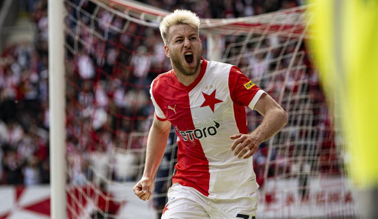 Slávisté si doma poradili se Slováckem 2:0