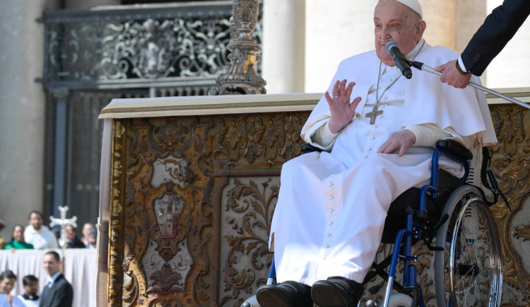 VATICAN MEDIA     Divisione Foto