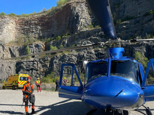 VIDEO: V lomu Velká Amerika zemřel člověk, tělo museli vyzvednout vrtulníkem