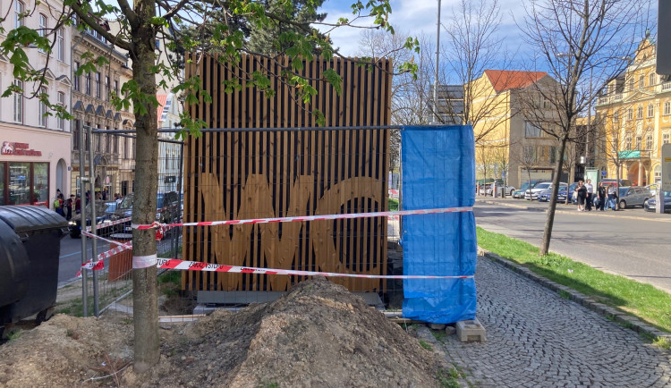 Veřejná toaleta na Sokolovském náměstí v Liberci začne fungovat v květnu