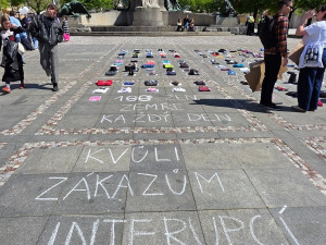 Prahu dnes ovládly akce spojené s potratovou tematikou, v akci je i antikonfliktní tým