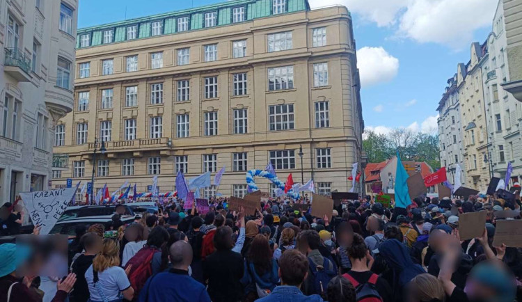 Prahu dnes ovládly akce spojené s potratovou tematikou, v akci je i antikonfliktní tým