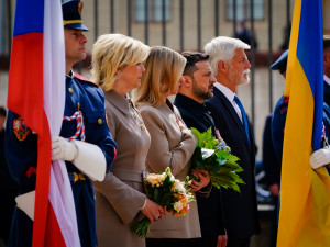 FOTOGALERIE: Prezident Pavel přijal na Hradě Zelenského při slavnostním ceremoniálu