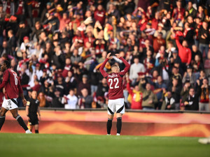 Fotbalisté Sparty v nadstavbě prohráli doma s Jabloncem 1:3