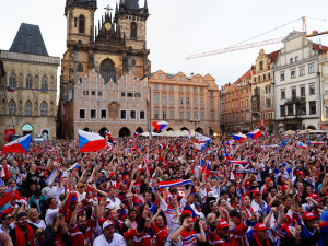 Praha chystá promítání hokeje na Staromáku, podmínkou je česká účast v semifinále