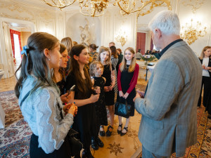 Prezidentský pár přijal na Hradě děti z dětských domovů, které hrály ve filmu Amerikánka