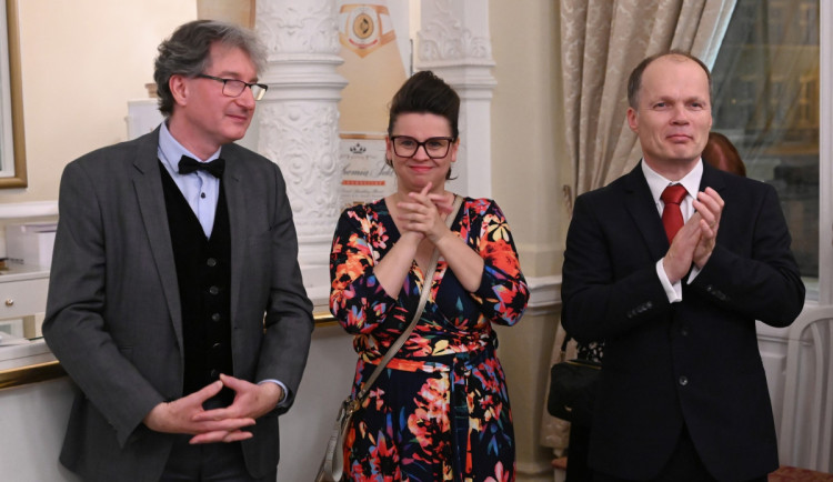 Ředitelkou libereckého divadla zůstává Linda Hejlová Keprtová. Na dobu neurčitou