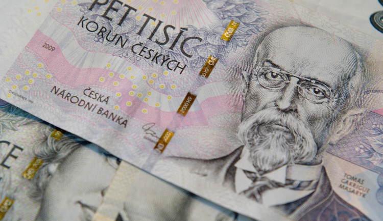 Na mistrovství světa v hokeji lidé vsadili přes 2,5 miliardy. Zájem ale podle bookmakerů opadne