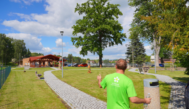 Vesnice roku 2025 Libereckého kraje vrcholí, hodnotící komise projíždí obce